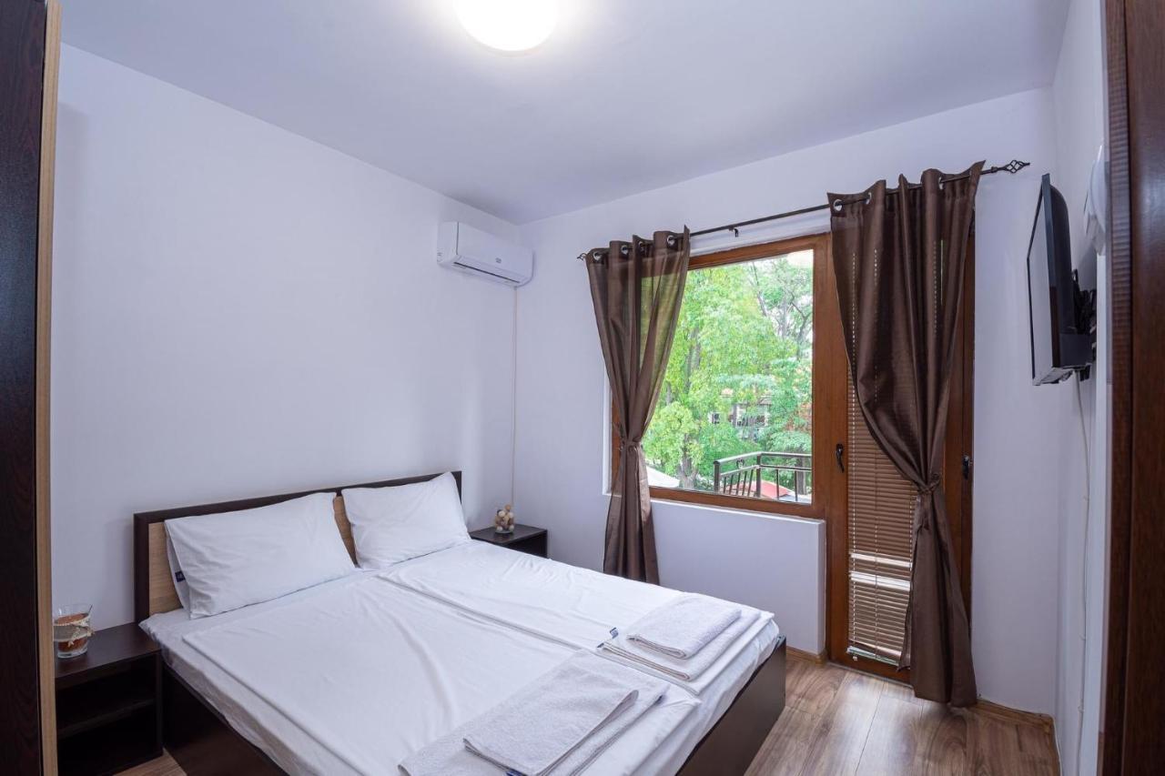 Къща За Гости Димови Sozopol Exterior photo