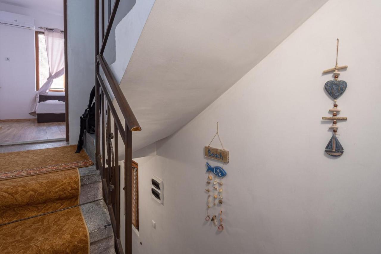 Къща За Гости Димови Sozopol Exterior photo