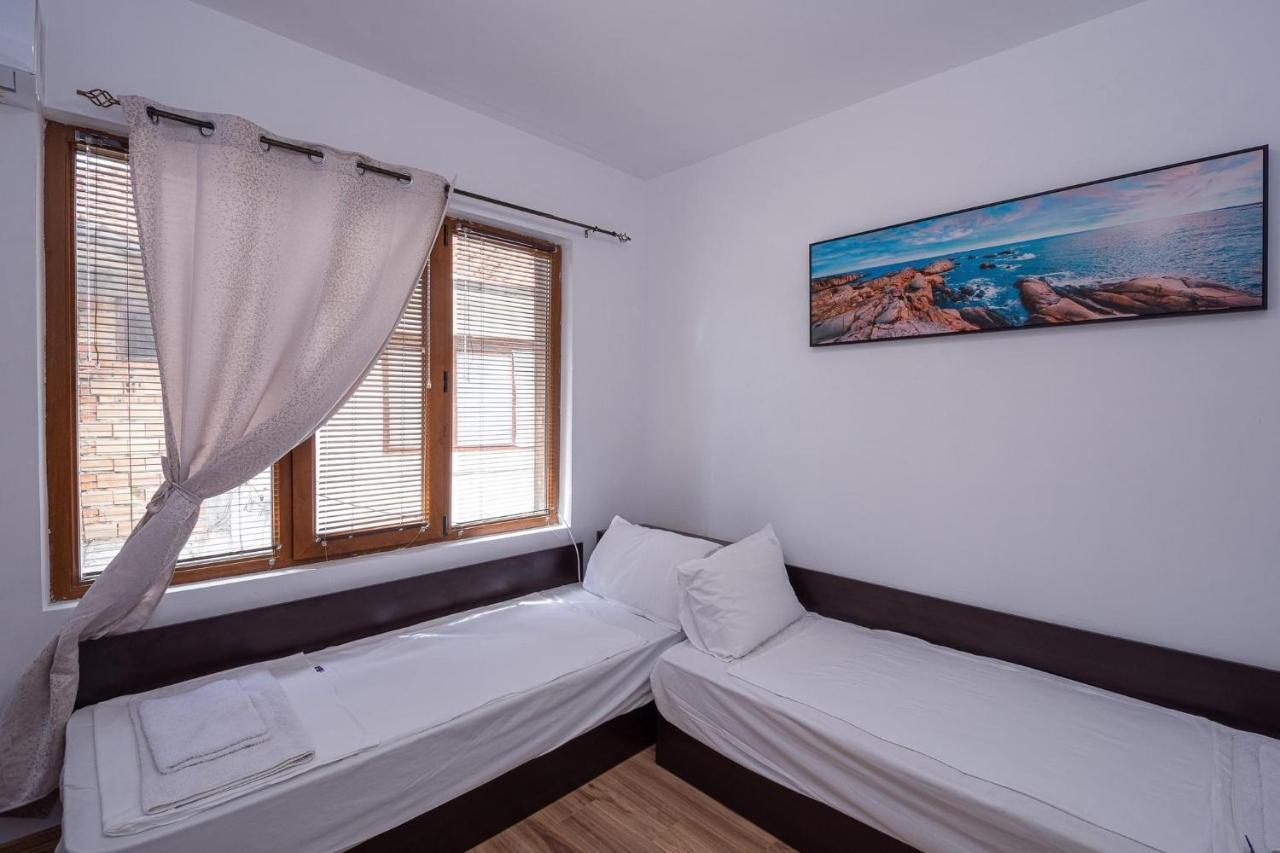 Къща За Гости Димови Sozopol Exterior photo